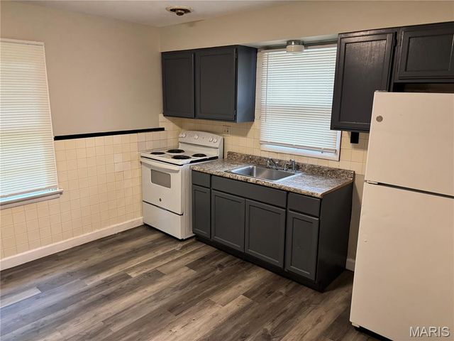 9710 Balboa Drive, St Louis, MO 63136