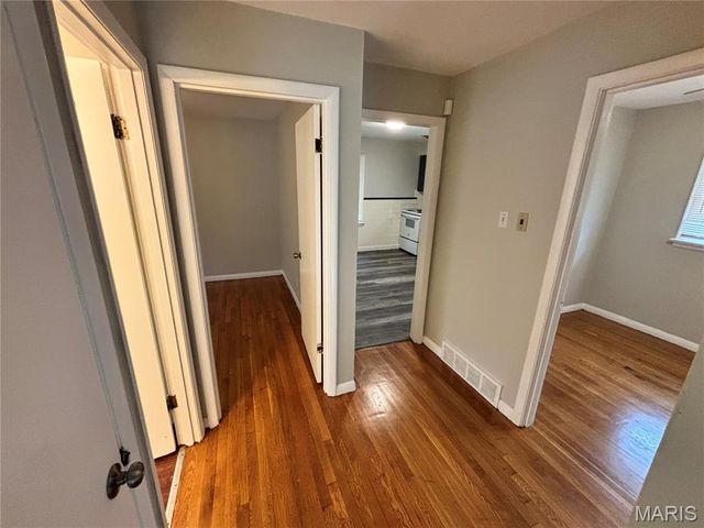 9710 Balboa Drive, St Louis, MO 63136