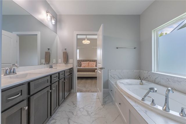 1135 Petrus Court, Clearcreek Twp, OH 45458