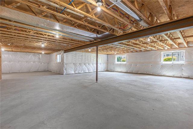 1135 Petrus Court, Clearcreek Twp, OH 45458