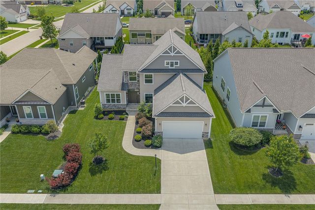 1135 Petrus Court, Clearcreek Twp, OH 45458