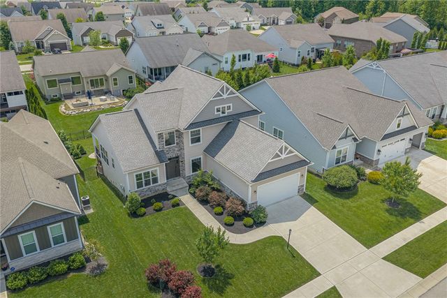 1135 Petrus Court, Clearcreek Twp, OH 45458