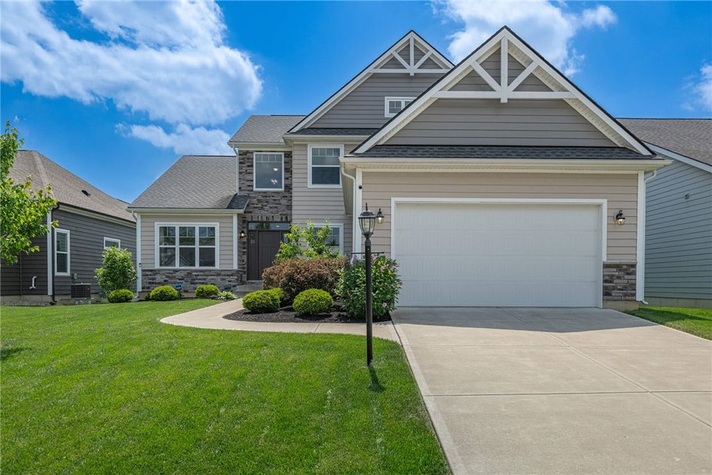 1135 Petrus Court, Clearcreek Twp, OH 45458