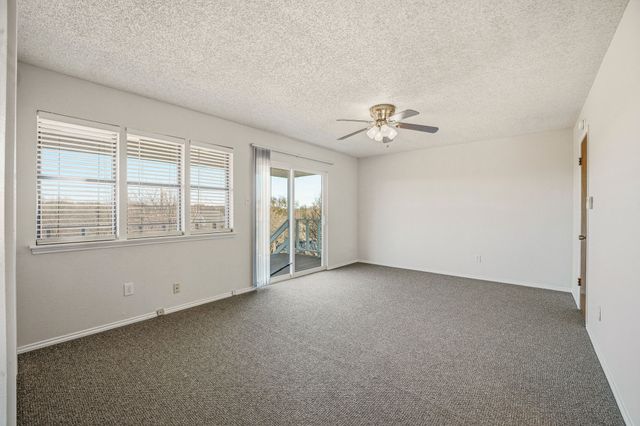 122 Heritage Trail, Granbury, TX 76048