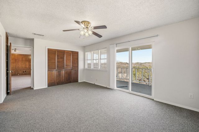 122 Heritage Trail, Granbury, TX 76048