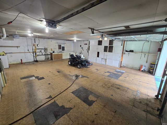 3400 N Maple Grove Road, Bloomington, IN 47407