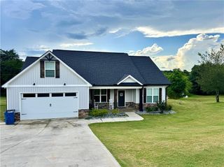 170 Willow Haven SE Street, Calhoun, GA 30701