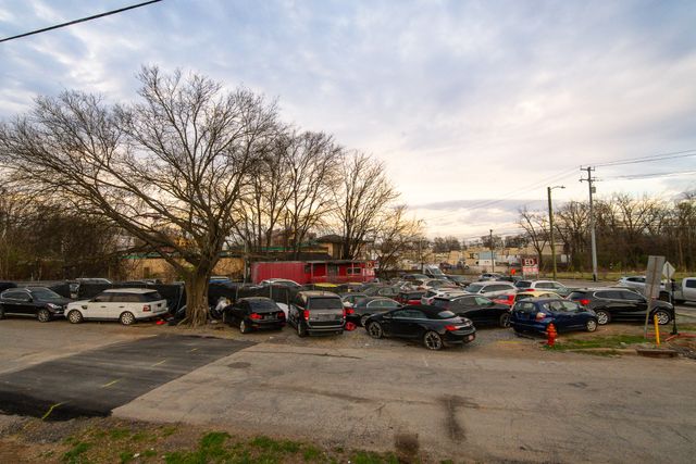 1805 Nolensville Rd, Nashville, TN 37210