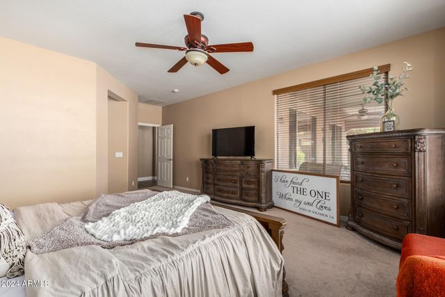 6084 W YORKTOWN Way, Florence, AZ 85132