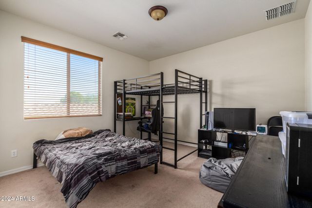 6084 W YORKTOWN Way, Florence, AZ 85132