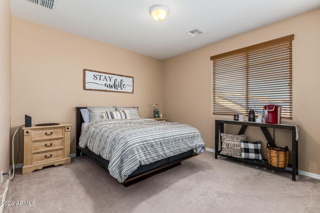 6084 W YORKTOWN Way, Florence, AZ 85132
