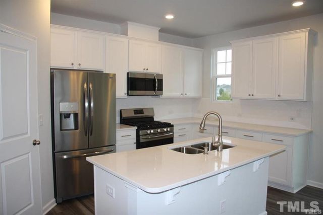 2919 Sunflower Road, Apex, NC 27502