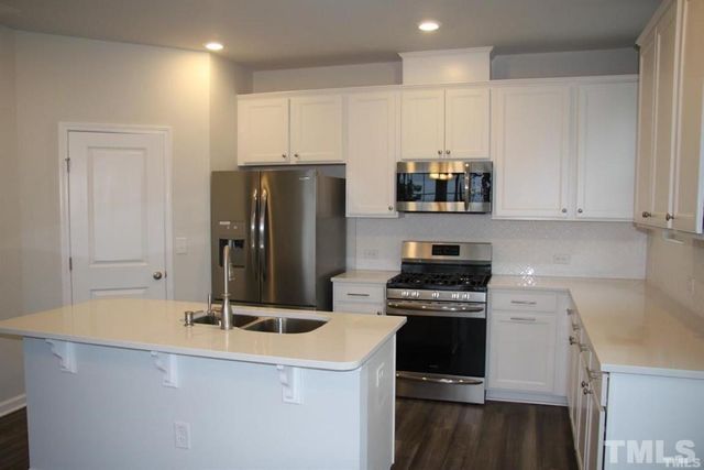 2919 Sunflower Road, Apex, NC 27502