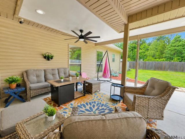 26461 Avoyelles Ave, Denham Springs, LA 70726