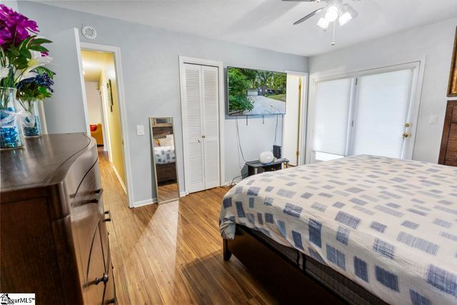 6 Ivy Court, Seneca, SC 29678