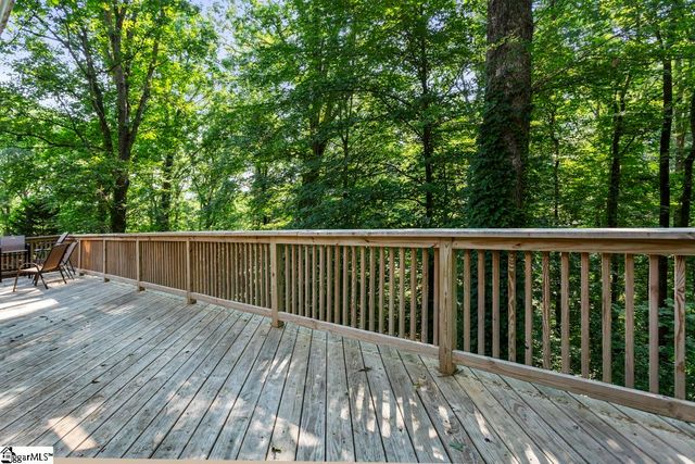 6 Ivy Court, Seneca, SC 29678