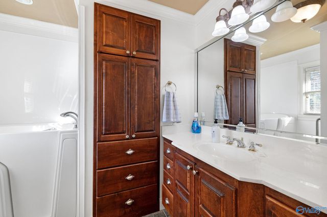 367 Arbor Acres Road, Albertville, AL 35951