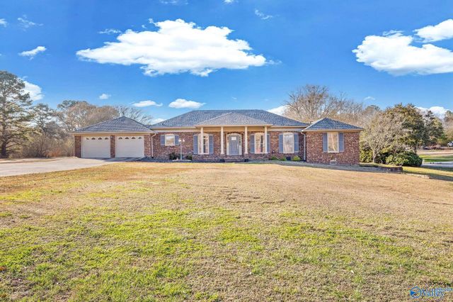 367 Arbor Acres Road, Albertville, AL 35951