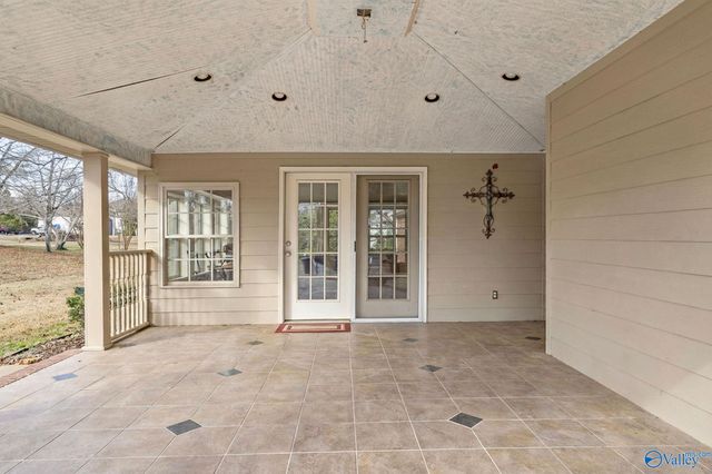 367 Arbor Acres Road, Albertville, AL 35951