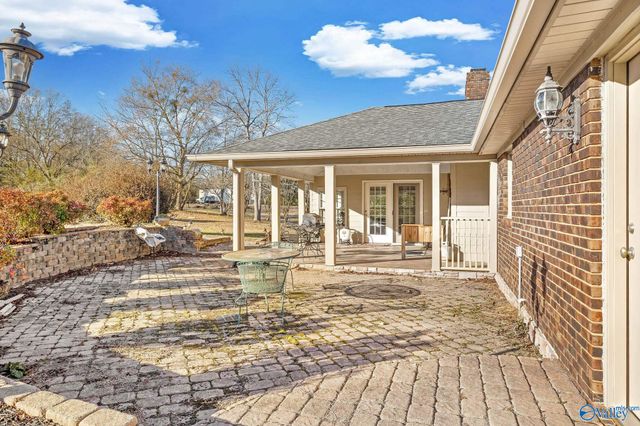 367 Arbor Acres Road, Albertville, AL 35951