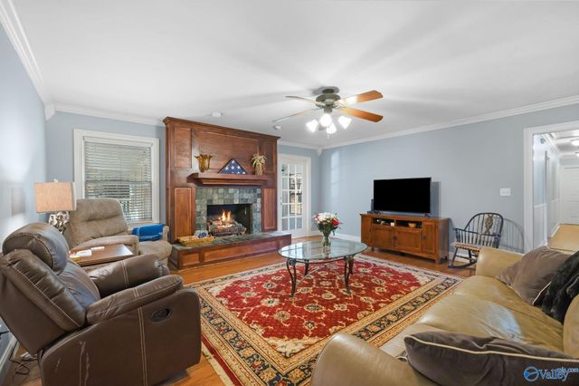 367 Arbor Acres Road, Albertville, AL 35951