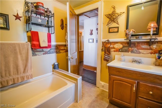 425 Hill Street, Parkersburg, WV 26104