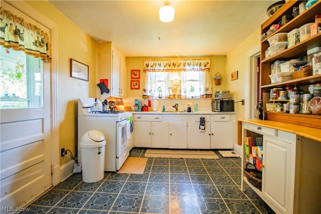 425 Hill Street, Parkersburg, WV 26104