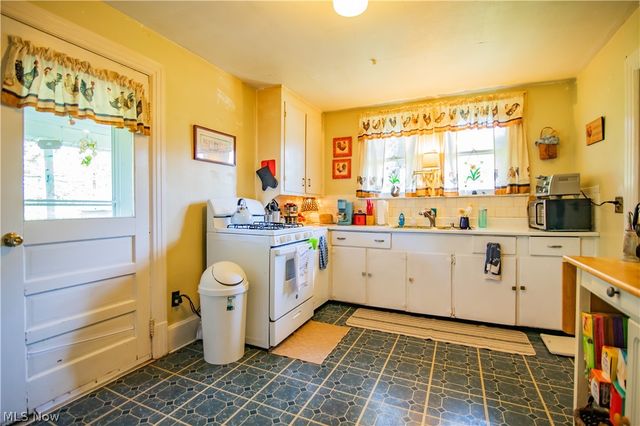 425 Hill Street, Parkersburg, WV 26104