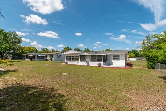 101 S Tyler Street, Beverly Hills, FL 34465