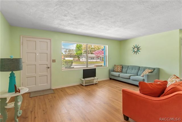 101 S Tyler Street, Beverly Hills, FL 34465