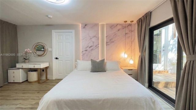 13900 NE 16th Ct, North Miami, FL 33181