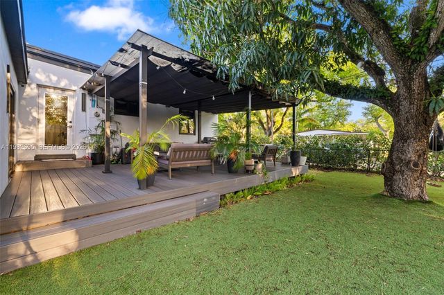 13900 NE 16th Ct, North Miami, FL 33181