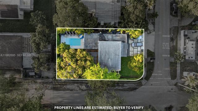 13900 NE 16th Ct, North Miami, FL 33181