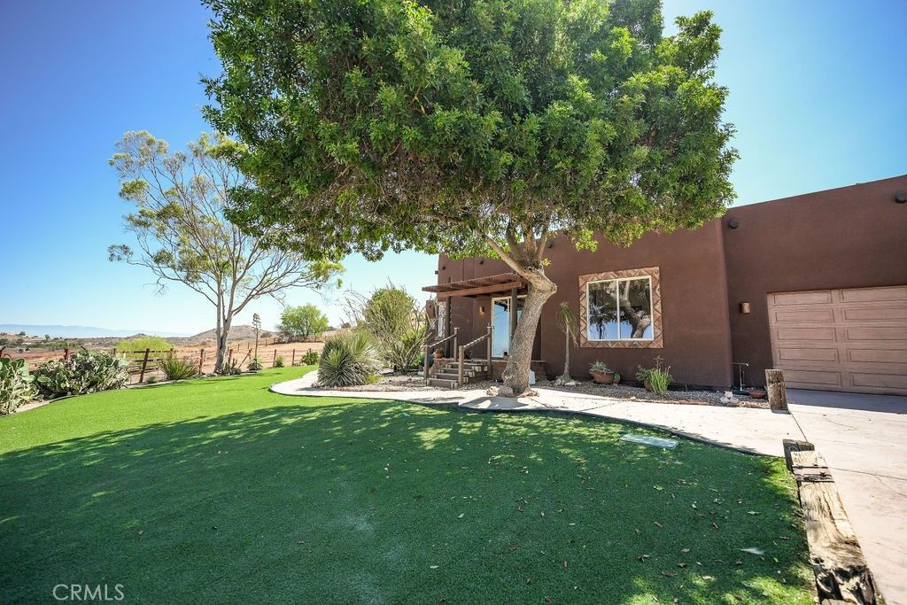 19217 Idaleona, Lake Mathews, CA 92570 — photo 4
