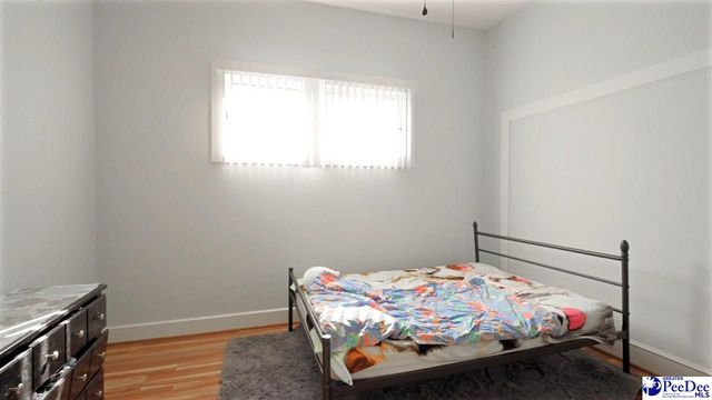 307 W College Ave, Hartsville, SC 29550