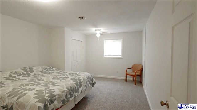 307 W College Ave, Hartsville, SC 29550