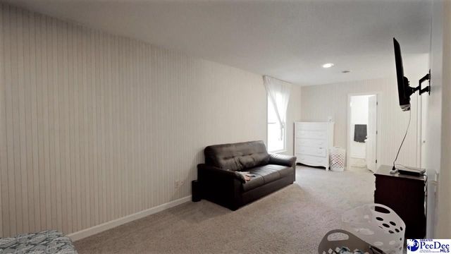 307 W College Ave, Hartsville, SC 29550
