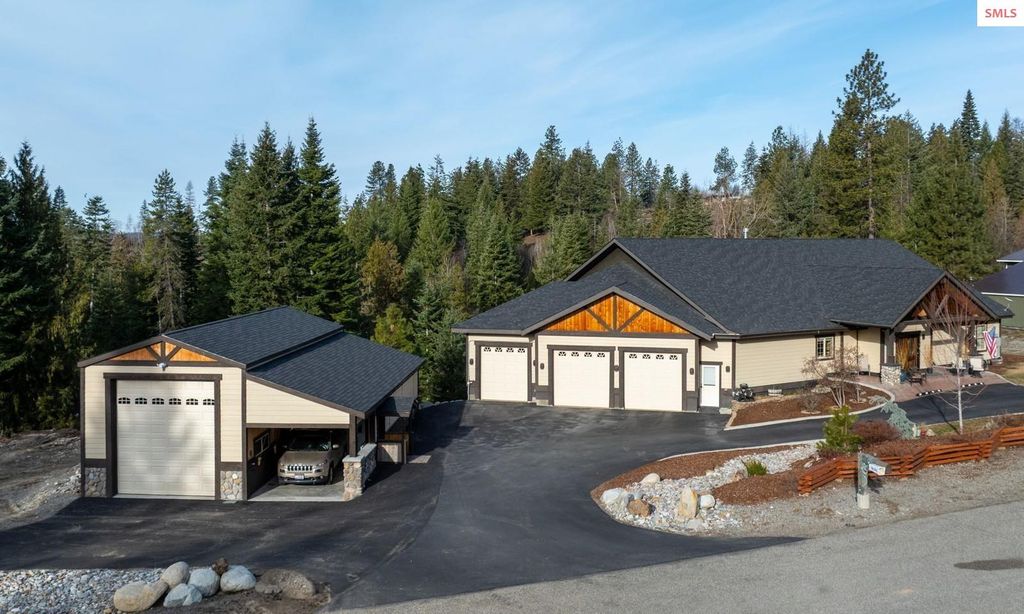 14563 N Saddle Ridge, Rathdrum, ID 83858