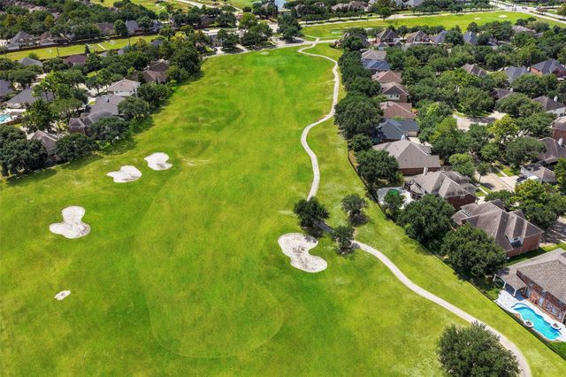 10934 Keystone Fairway Drive, Houston, TX 77095