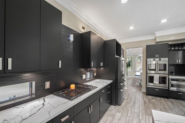 10934 Keystone Fairway Drive, Houston, TX 77095