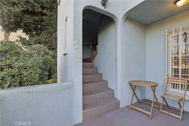 4916 W 12th, Los Angeles, CA 90019