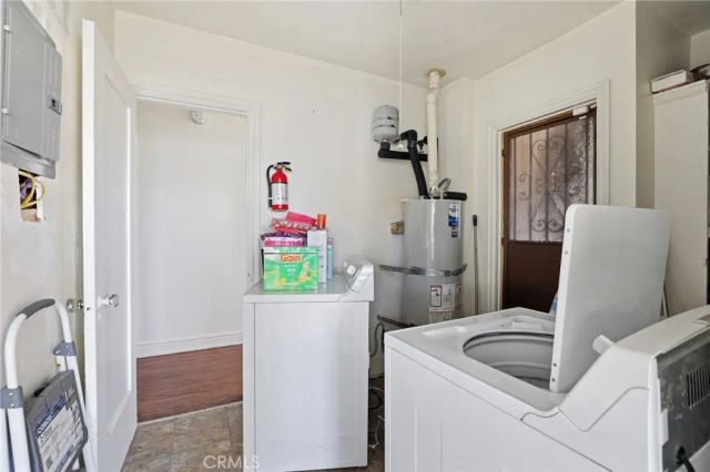 4916 W 12th, Los Angeles, CA 90019