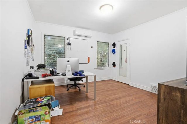 4916 W 12th, Los Angeles, CA 90019