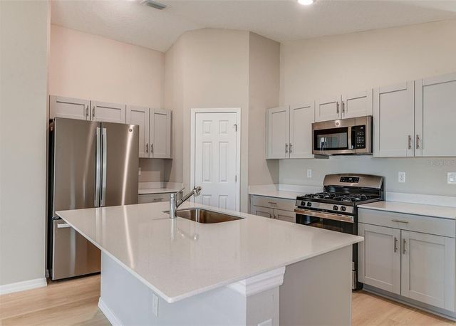 4067 GARDENIA AVENUE, Haines City, FL 33844