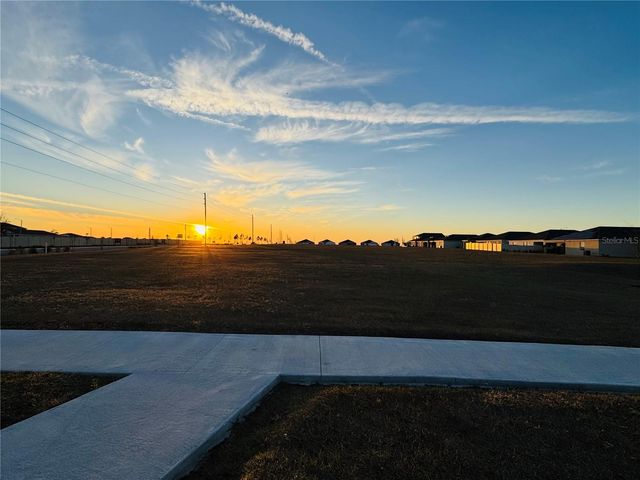 4067 GARDENIA AVENUE, Haines City, FL 33844