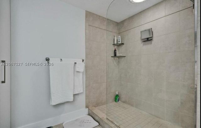 18100 N Bay Rd 508, Sunny Isles Beach, FL 33160