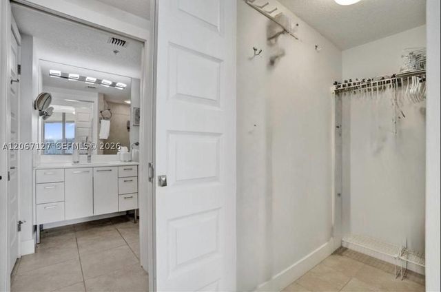 18100 N Bay Rd 508, Sunny Isles Beach, FL 33160