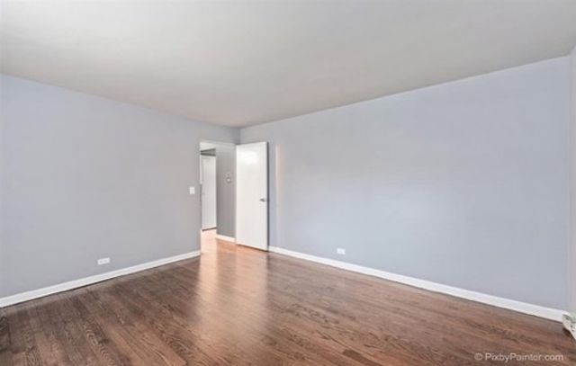 7439 N Winchester Avenue 201, Chicago, IL 60626