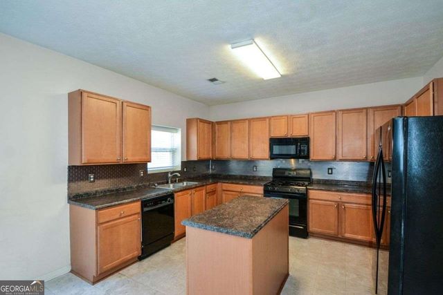 6032 Riveroak Terrace, Atlanta, GA 30349