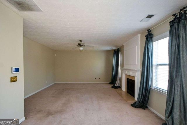 6032 Riveroak Terrace, Atlanta, GA 30349